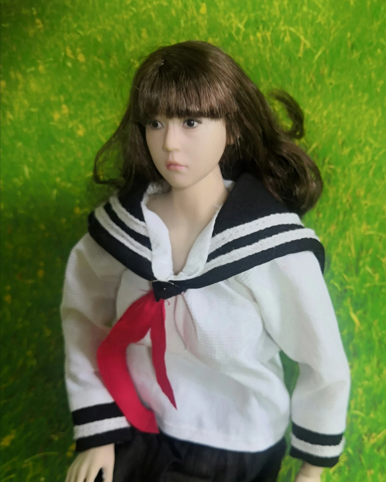 1/6 スケール少女学生カールヘッド彫刻彫刻モデルおもちゃ