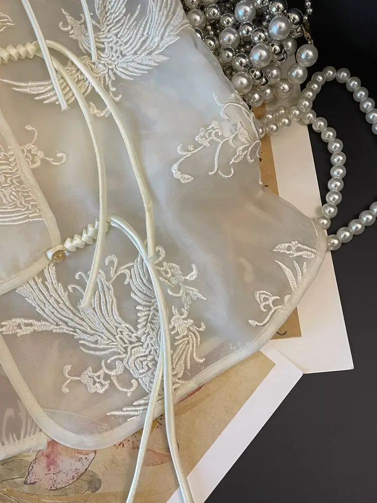 수 놓은 조끼 여성 중국 스타일 빈티지 조끼 민소매 레트로 버클 탑 여성 여름 새로운 패션