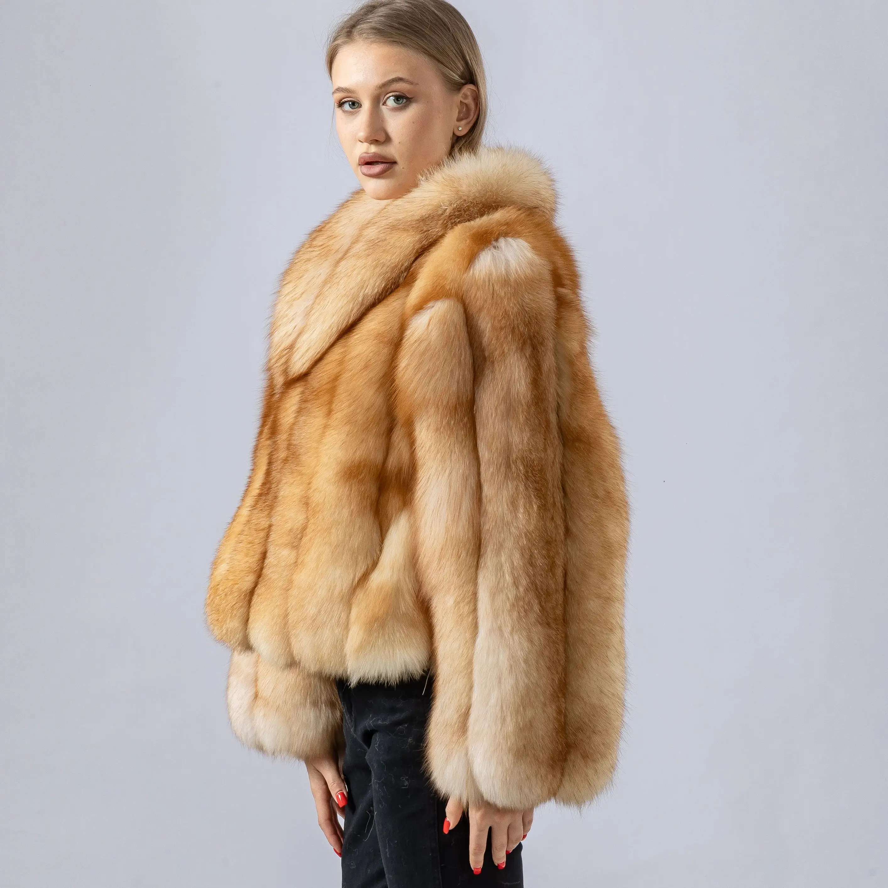Oferta Especial |   Abrigo de Mujer de Piel de Zorro Rojo Natural Genuino de Estilo Clásico - Chaqueta Corta de Lujo Gruesa y Cálida para Invierno |   Solo en stock 250452