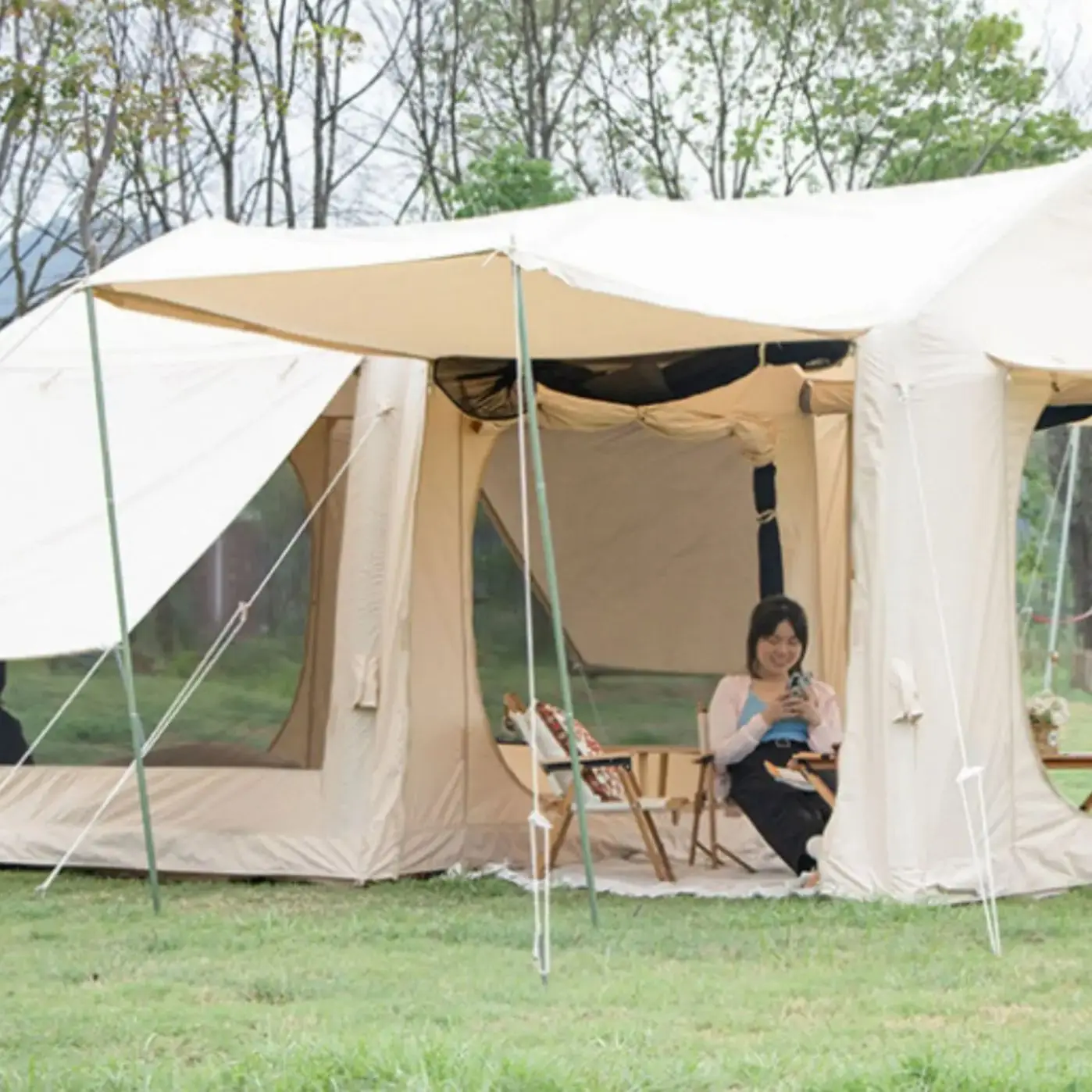 Fabricant de Camping en plein air, une chambre à coucher, un salon, tente quatre saisons, multi-famille, facile à construire