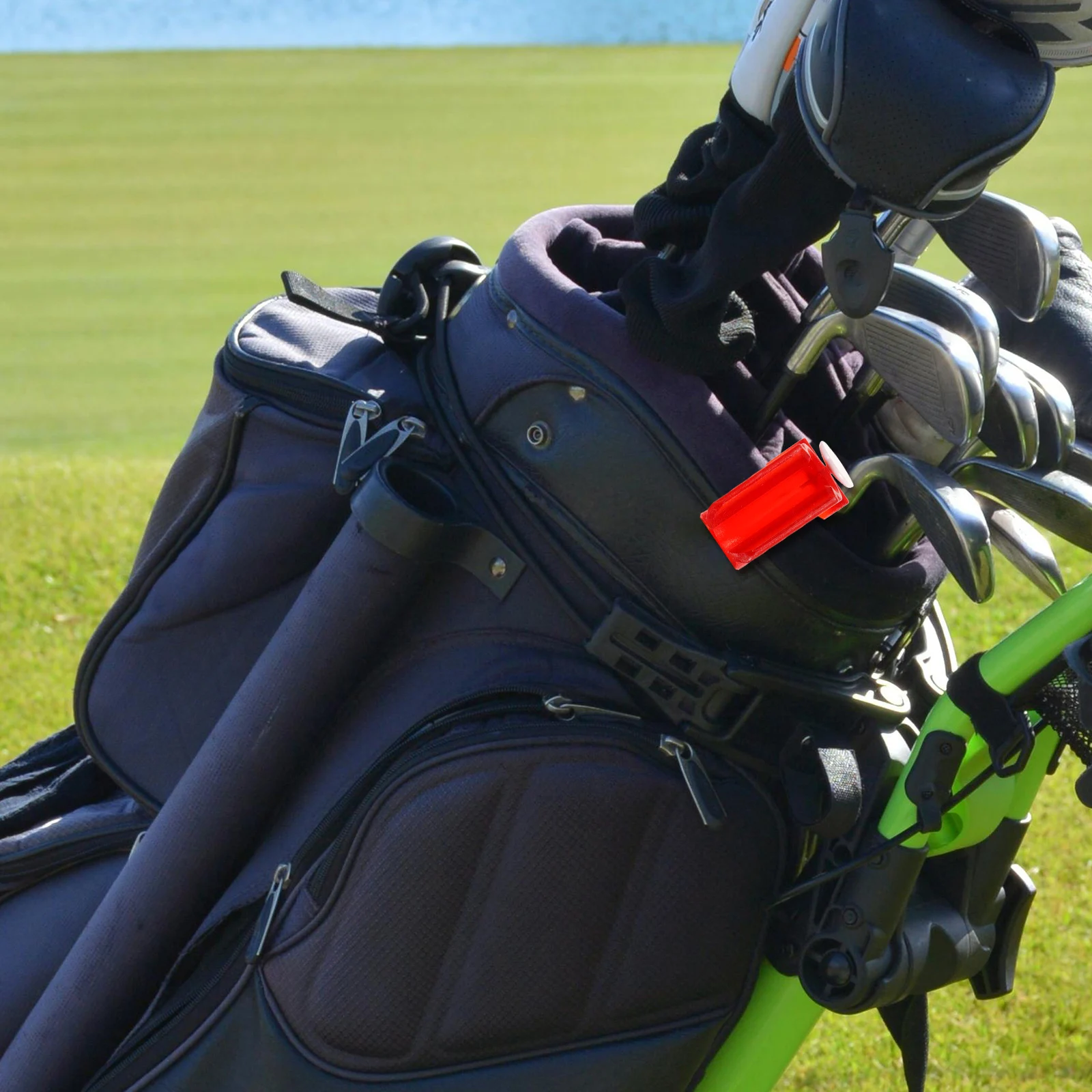 

10pcs Golf Putter Clips Red Lightweight Durable Plastic Holder for Bag ganizing Rack Golf Club Storage Easy Carry