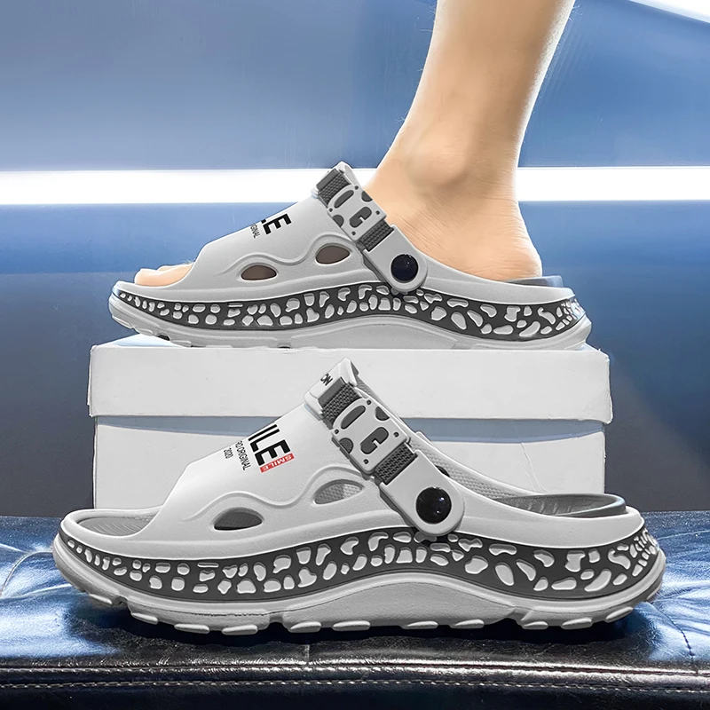 

Men's Summer Thick Bottom Anti-Slip Slippers Sports Outdoor Driving Casual Slip-On Beach Sandals Comfortable Breathable EVA