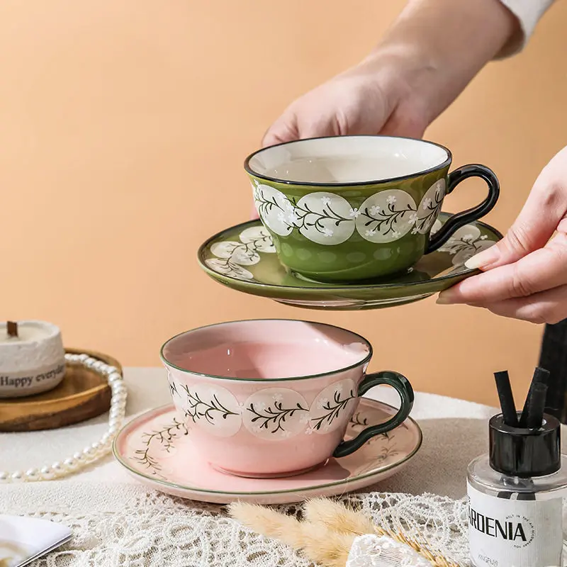 New Chinese retro floral ceramic coffee cups and plates with high aesthetic value, high-end and exquisite afternoon tea utensils