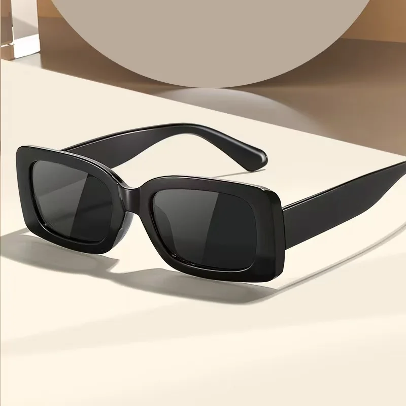 

New Fashion Oversized Sunglasses Woman Brand Designer Plastic Female Big Frame Gradient Sun Glasses Mirror Gafas De Sol Mujer