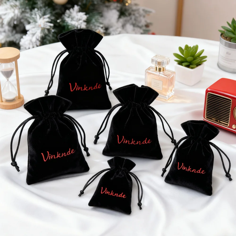 عالية الجودة شعار مخصص أسود المخملية الغبار سحب سلسلة هدية التعبئة والتغليف حقيبة الزفاف هدية الحقائب للمجوهرات العطور هيربيسي #1