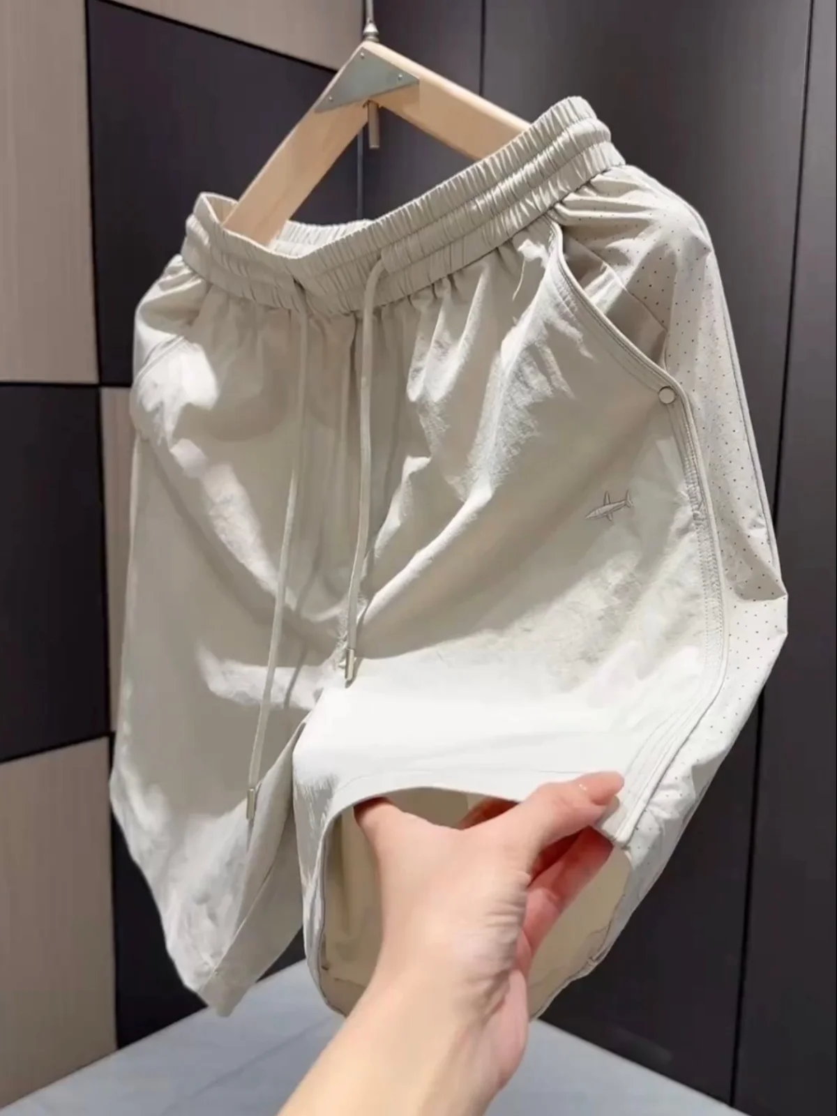 Summer Thin Ice Silk Quick Dry Breathable Mesh Casual Shorts Unisex Outdoor Versatile Sports Five-Quarter Beach Pants