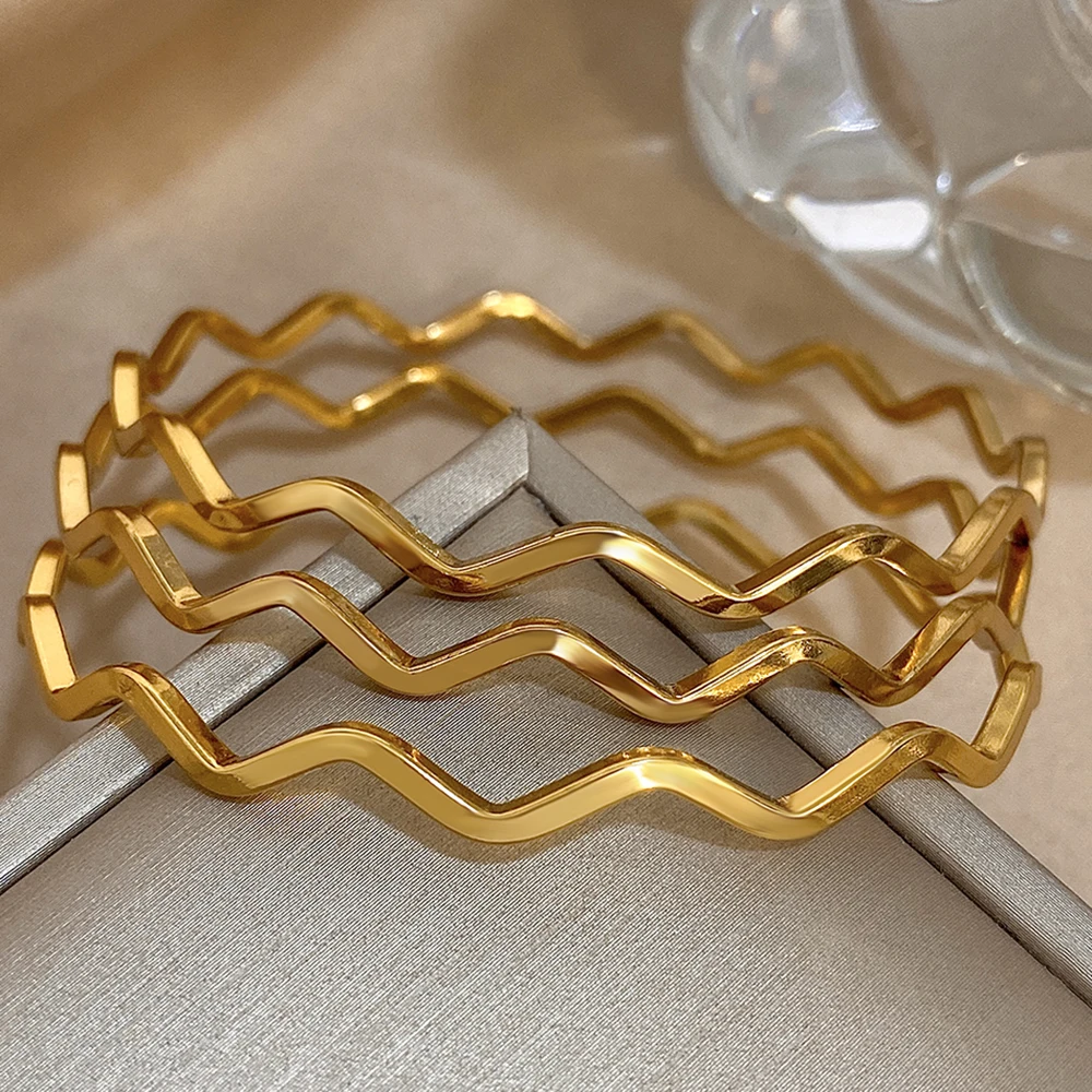 

3pcs New Three Thin Wave Stainless Steel Gold Plated Bangles Bracelets Fashion Stackable Wrist Jewelry Simple Classic Bracelets