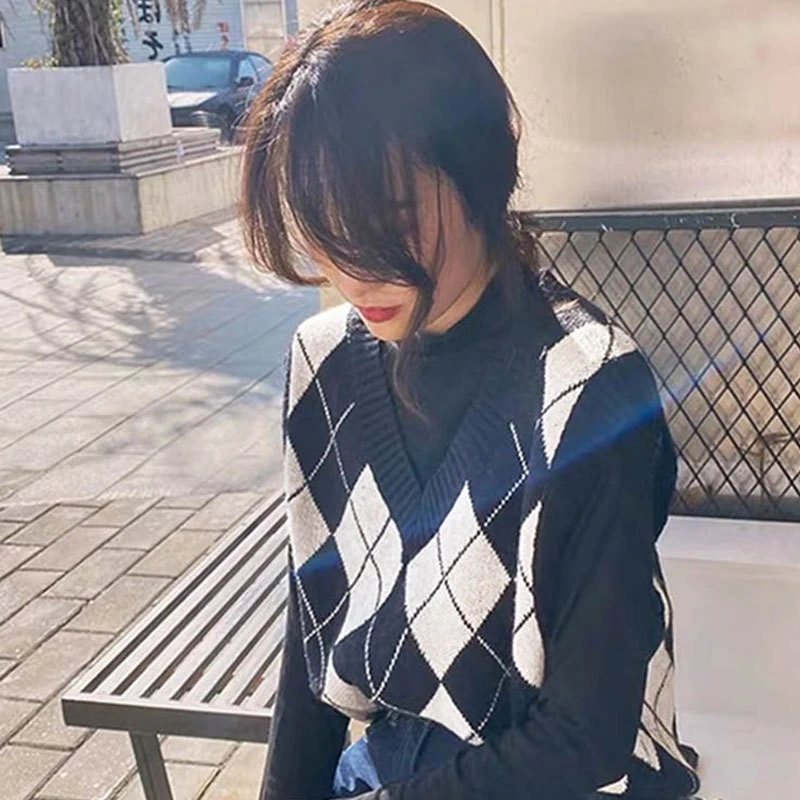 

Женский вязаный жилет с ромбовидным узором, топ для многослойных образов, V-образный вырез, стандартная длина, милый стиль, осень-зима, японский ретро-стиль, для отдыха