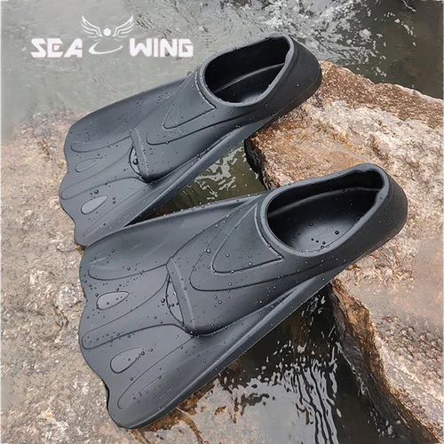 Imagen 2 del producto Nuevas aletas de entrenamiento de natación de colores para turismo de verano, zapatos de rana de buceo de silicona elástica y suave