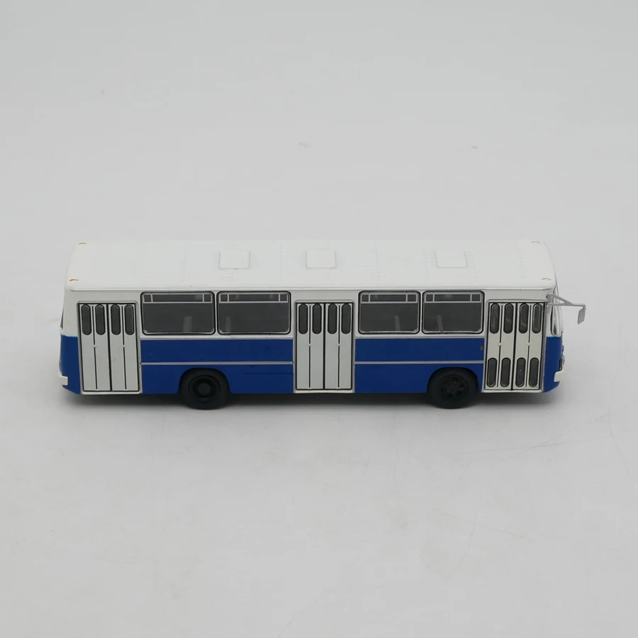 IXO 1:72 Bus Ikarus 260 Diecast Car Model Metal Toy Vehicle