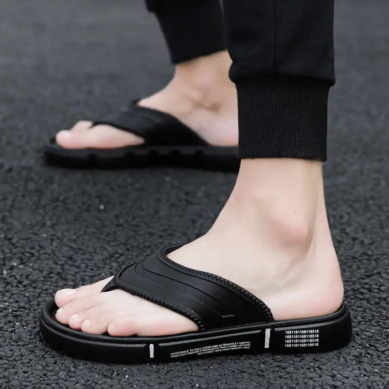 Non Leather Casual Men\'s Summer Flip Flops Luxury Brand High Quality Designer Shoes 2022 Designer Sliders Slippers Men Tennis