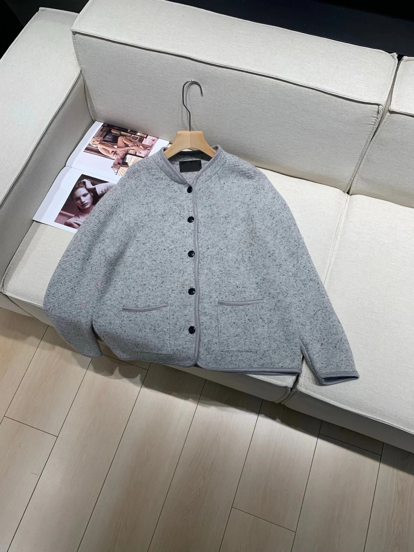

Autumn 2025 Women's Cashmere Sweater Stand Collar Long Sleeve Single Breasted Vintage Ladies Knitted Cardigan