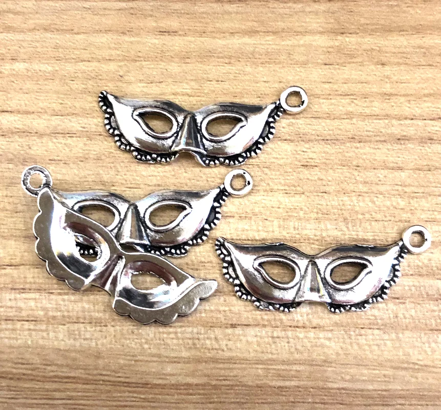 

20pcs 31*12mm Zinc Alloy metal Vintage mask design pendants for handmade findings HWEF0205
