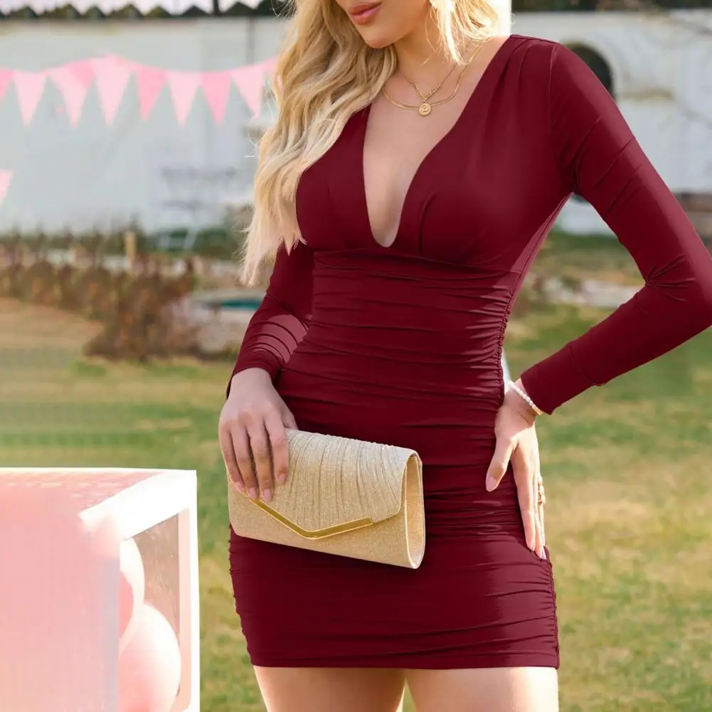 Gaun lengan panjang leher V elegan, gaun ketat untuk wanita, gaun Mini potongan rendah lipit dengan lengan panjang elastis cocok untuk klub