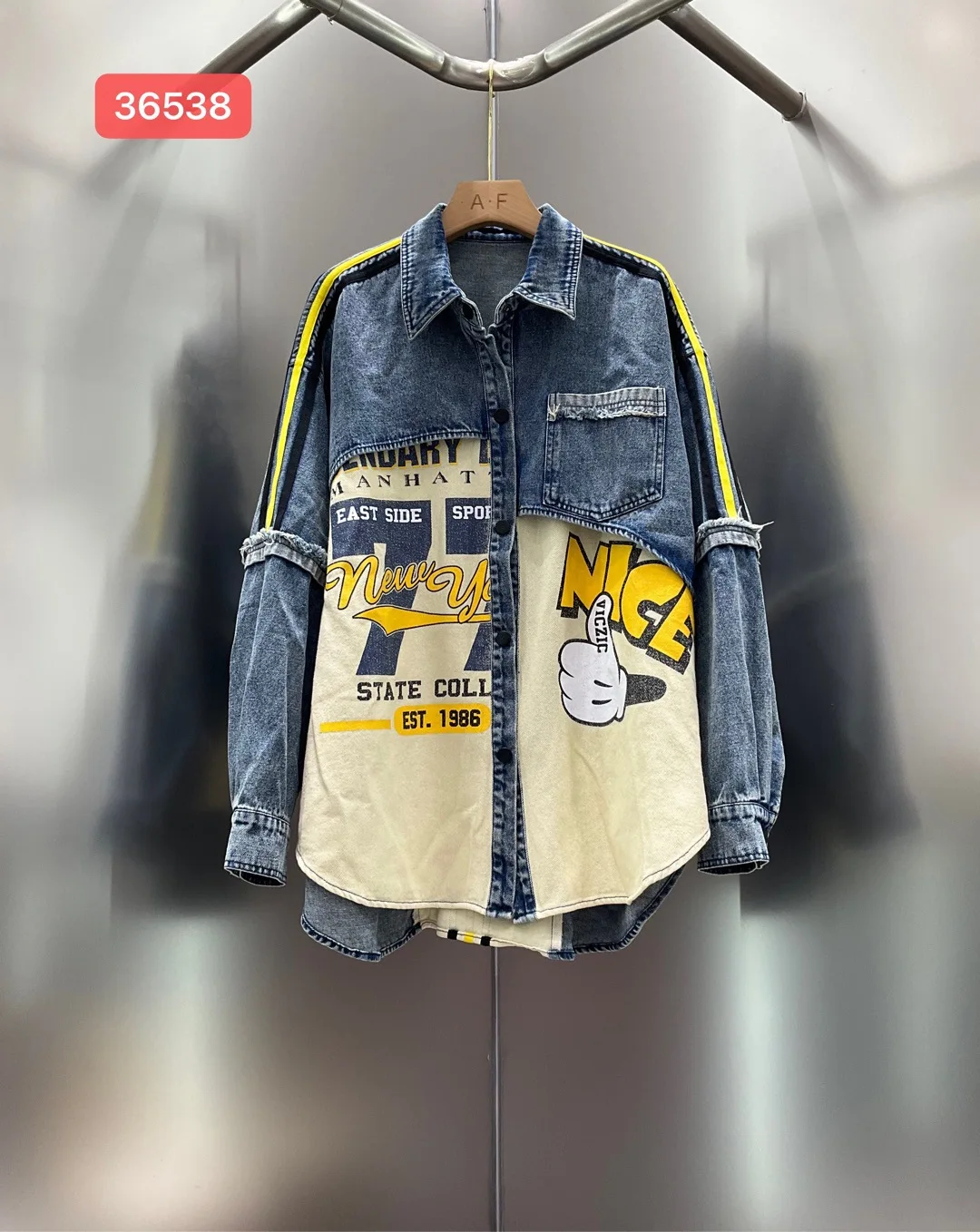 2025 Autumn New Heavy Craft Cartoon Pattern Letter Print Loose Top Female Trendy Denim Shirt Denim Jacket Women Clothing