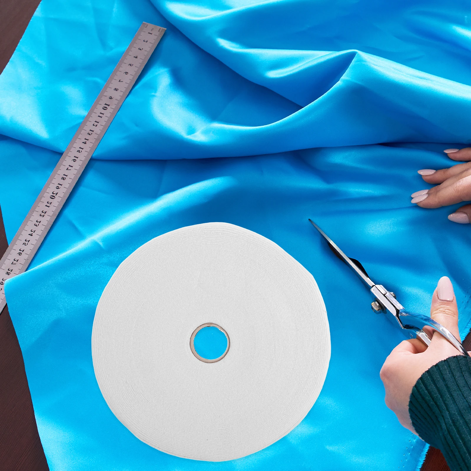 

1pcs Needle Punched Cotton Roll Quilting Crafts Sewing Lightweight Durable Flexible Fabric Strips Multipurpose Pillow Rug Making