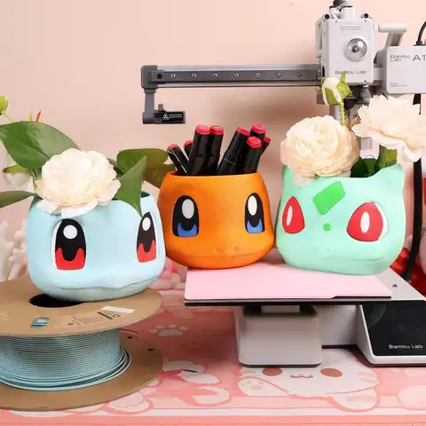 Kawaii Cartoon Bulbasaur Desktop Organizer Pen Pot Charizard Succulent Squirtle Planter Desk Decor Organizer for Home Gift