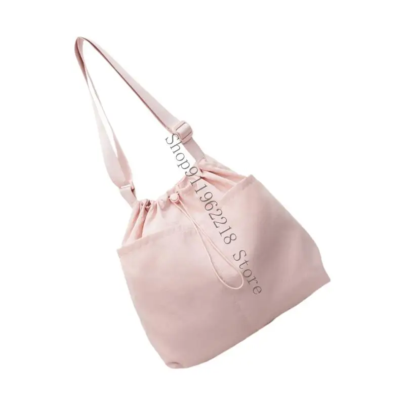 

Fashionable Spacious Nylon Shoulder Bag For Women Lightweight Crossbody Bag 066F