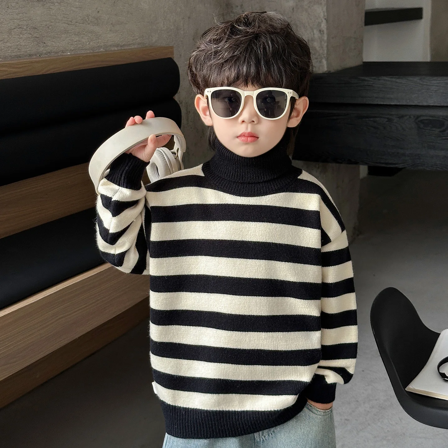 

Утепленный осенне-зимний полосатый вязаный свитер для мальчиков, малышей и детей, модный, универсальный, теплый, из высококачественного хлопка, с рисунком животных