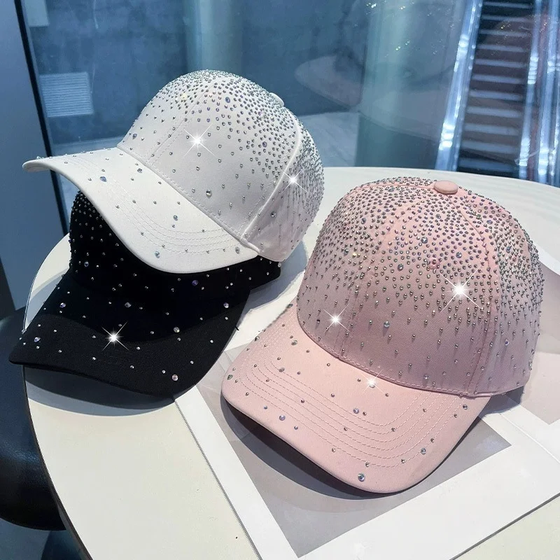 

Женская бейсболка, полностью усыпанная стразами: солнцезащитная кепка с жестким козырьком для повседневной носки весной и осенью.
