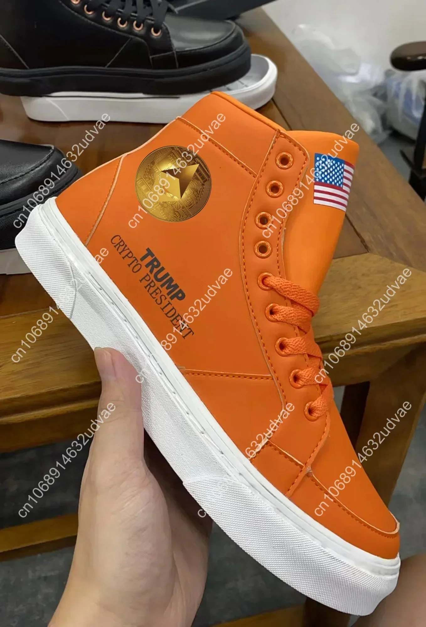 Sepatu oranye etereum 100% Sneakers Trump presiden Crypto 2024 sepatu jalan Kasual Pria Wanita tidak pernah menyerah