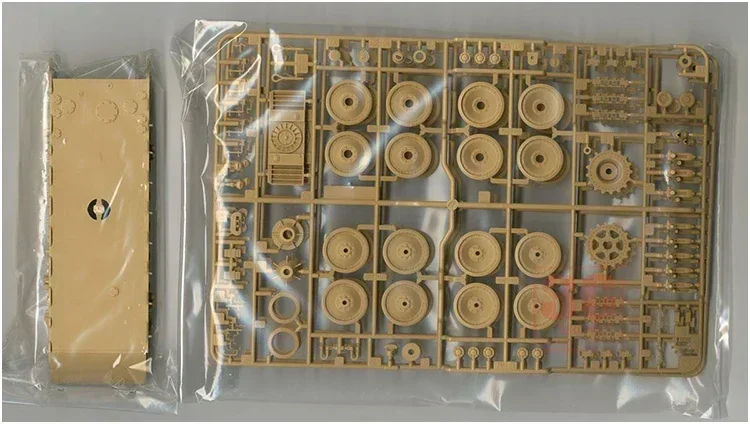 1/35 طامية نموذج 35345 الألمانية دبابة النمر Ausf D الجمعية مقياس لتقوم بها بنفسك اللعب أطقم منمذجة