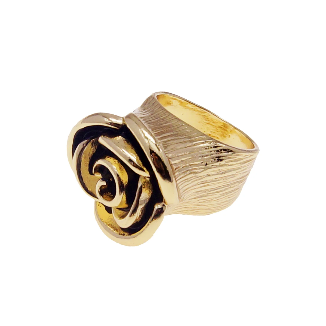 Brazilian Gold Two-Tone Enamel Sculpted Rose Ring Grain Textured Wide Shank Vintage Flower Party Jewelry