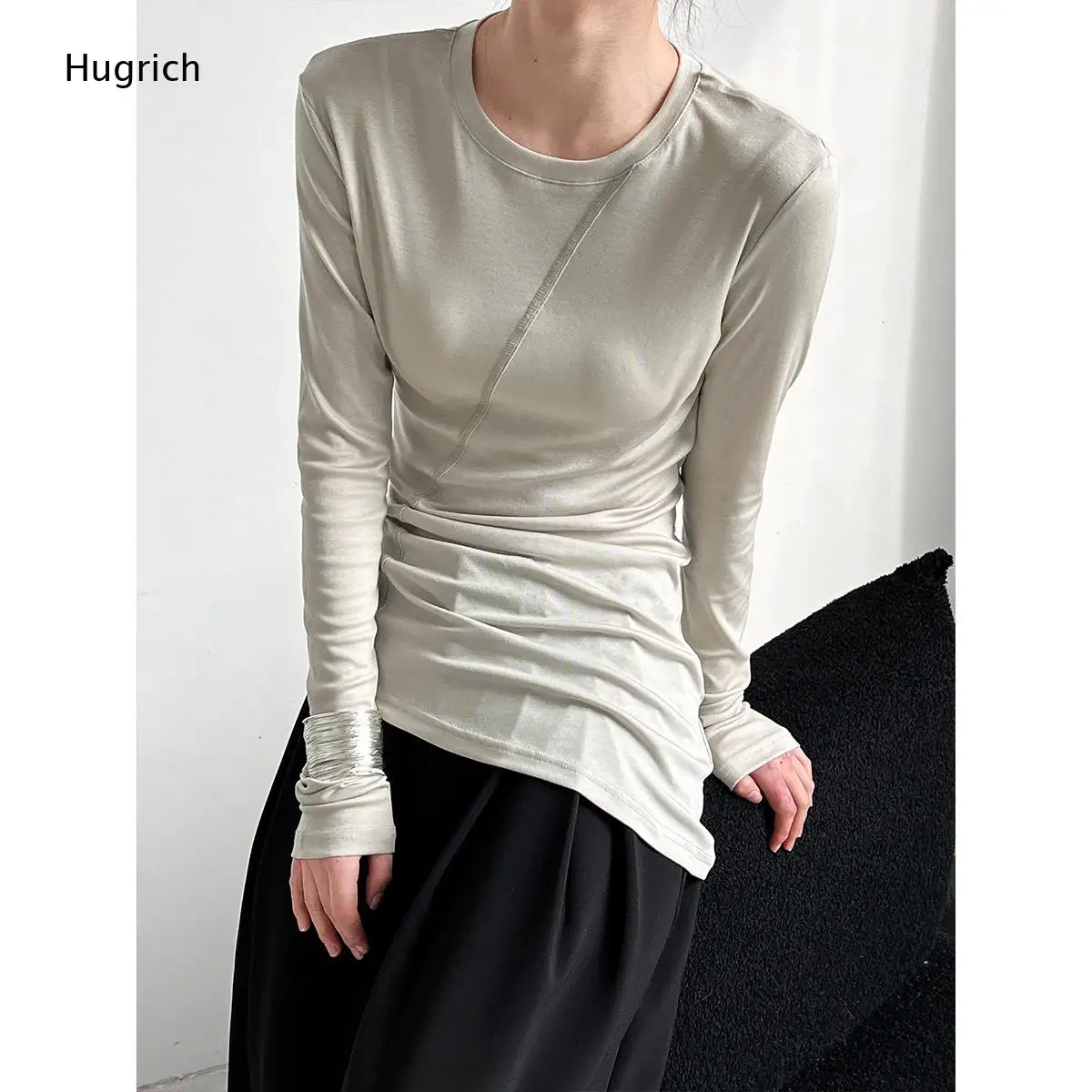 Ladies Solid Long Sleeve T-Shirt Round Neck Diagonal Stitch Detail Side Ruched Curved Hem Skinny Daily Layer Shirt