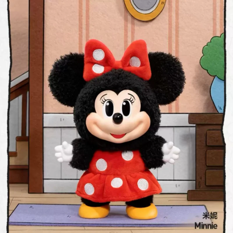 

Mickey Family Cute Together Plush Toy Collectible Blind Box Gift Soft Stuffed Doll Trendy Surprise Item Anime Figure Collection
