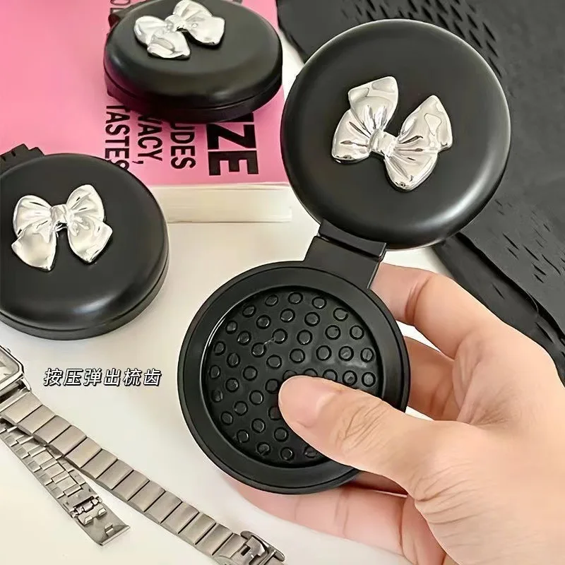 Cute Bow Small Comb Portable Portable Portable Mini Folding Air Cushion Comb Girls Airbag Massage Comb Mirror Integrated