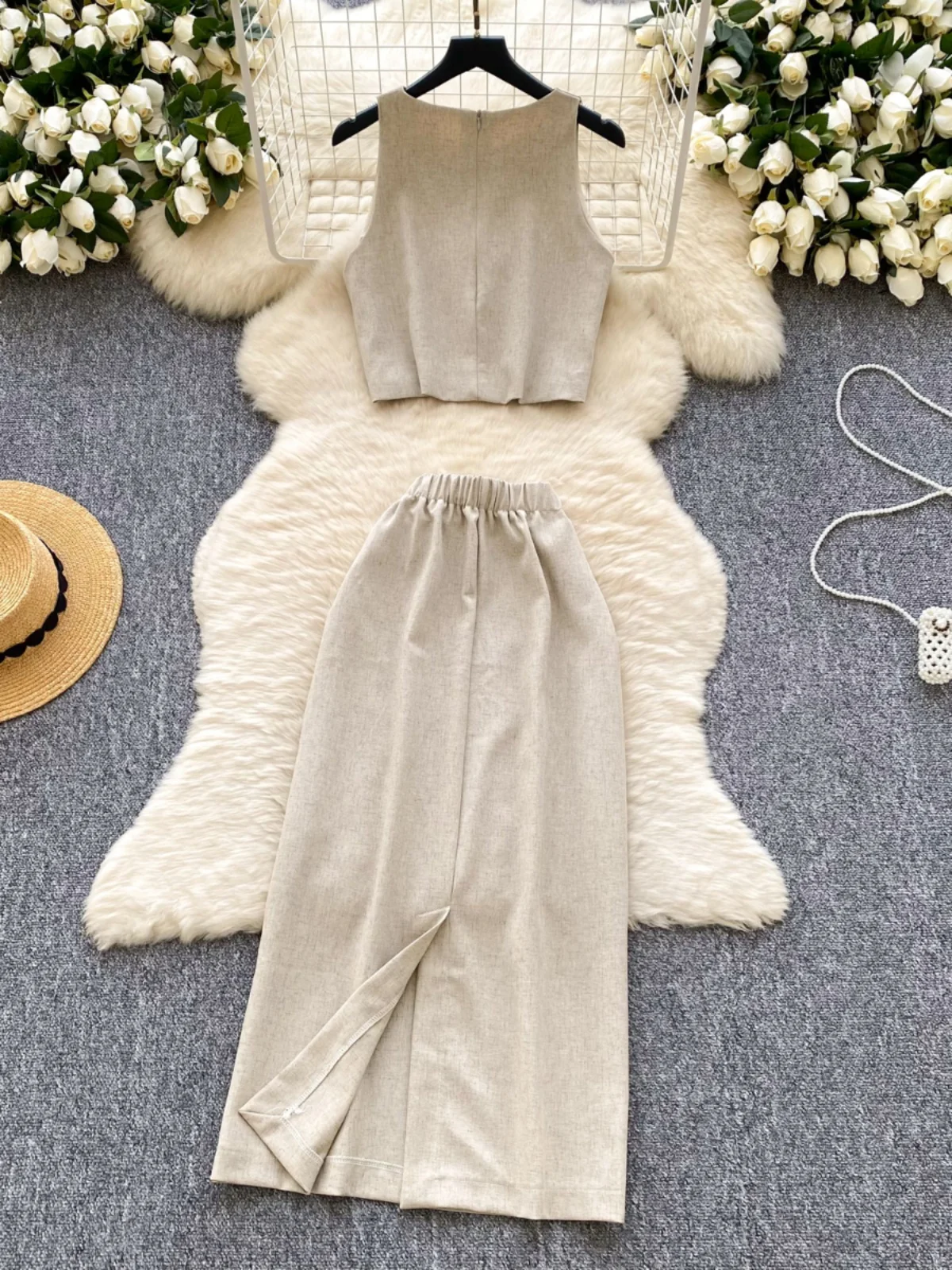 

Casual Summer Outfit Women's round Ne Svel Top And High Waist Split Skirt Faionable Commute Ensemble 2025