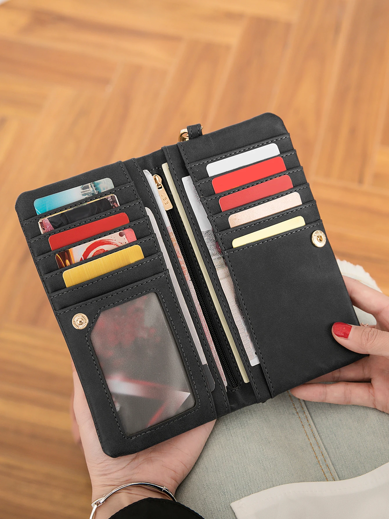 Große Damen-Geldbörse aus mattem Leder mit doppeltem Reißverschluss, Clutch-Handgelenktasche, Handy-, Münz- und Kartenhalter, Multi-Pocket-Geldbörse – Detail 13