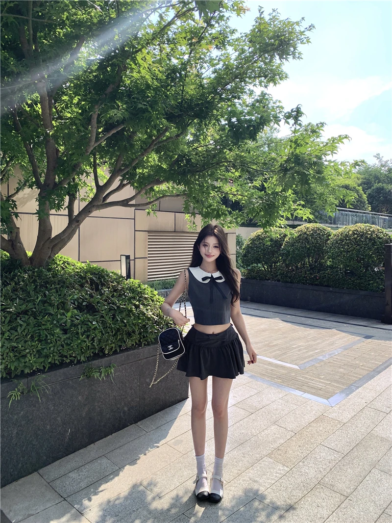 

Rich Girl Outfit Color Block Doll Collar Sleeveless Top High Waist A-Line Skirt Two-Piece Set Summer Fashion Women's Ens...