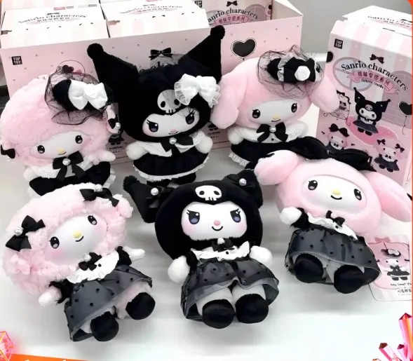 

Sanrio Family And Sisters Wear A Series Of Vinyl Plush Blind Box Kuromi Mymelody Trend Toy Doll Backpack Decorate Birthday Gift