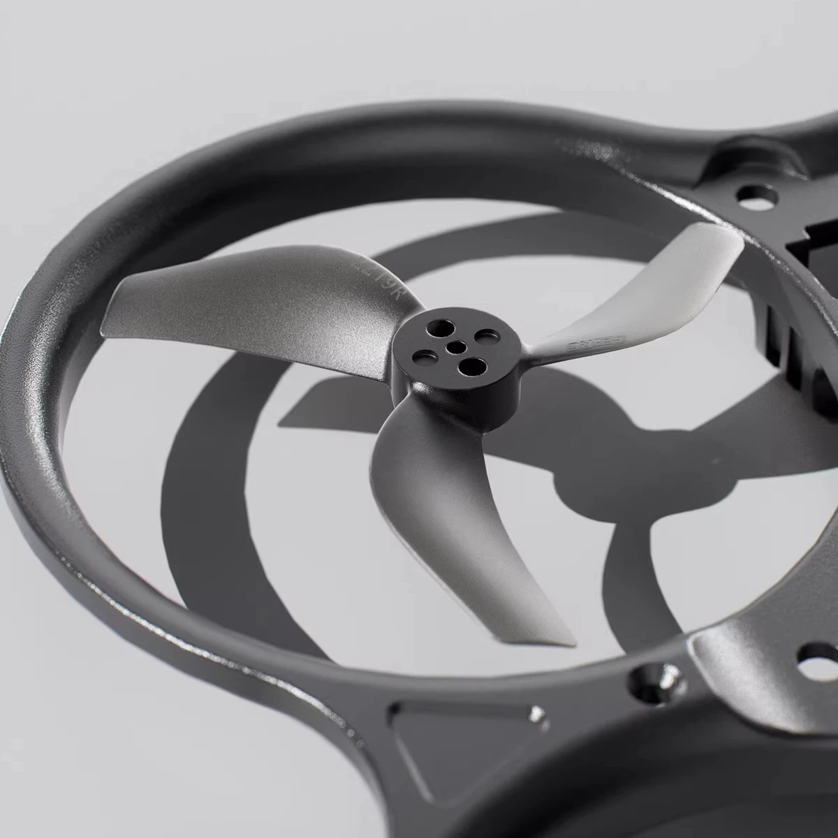 

GEPRC Gemfan GP2219-3 2.2" Low-Pitch 3-Blade Prop (2 Pairs), PC Material, 55.9mm, 1.5mm Hole, for Darkstar22 Cinewhoop