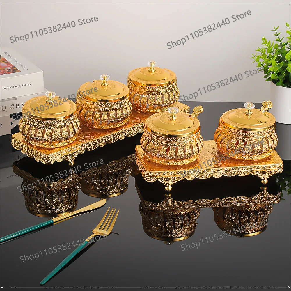 Wrought iron sugar jar with spoon seasoning jar hollow exquisite pattern gold seasoning bottle kitchen household