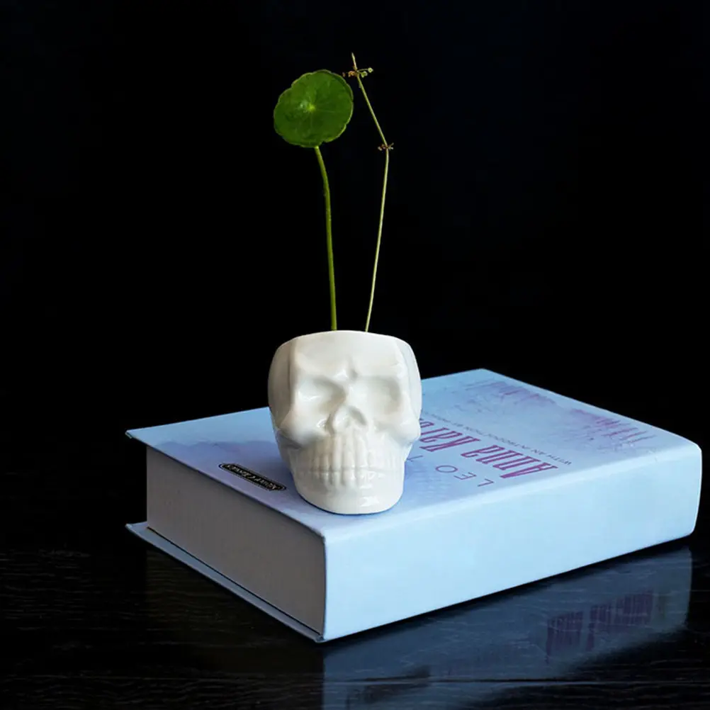 2Pcs Ceramic Skull Planter for Succulents Cacti Small Plants Multi Use Candy Bowl Ashtray Party Halloween Decor Gift White