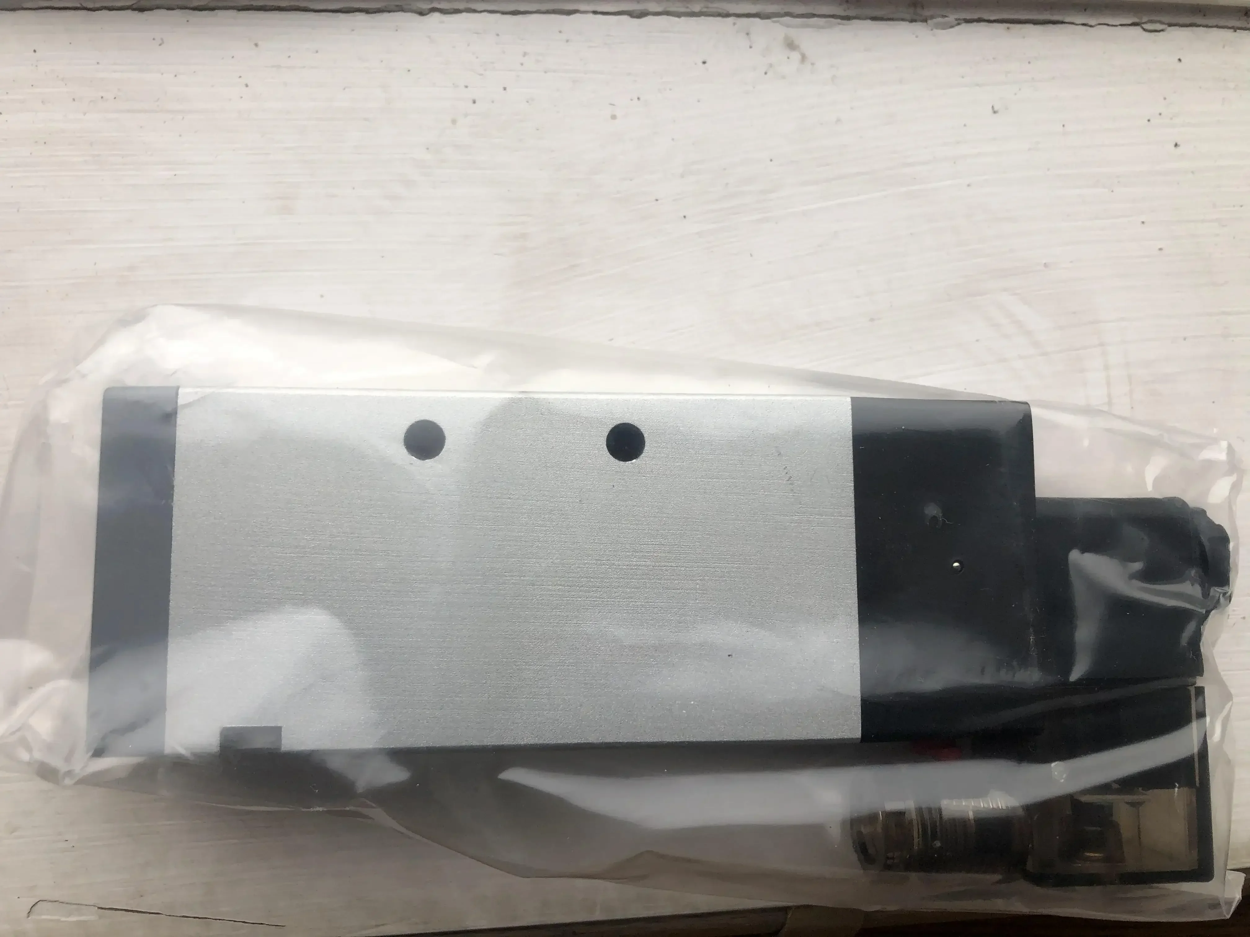 VCB22B517A-AB213J、ノルグレン電磁弁、G1/4