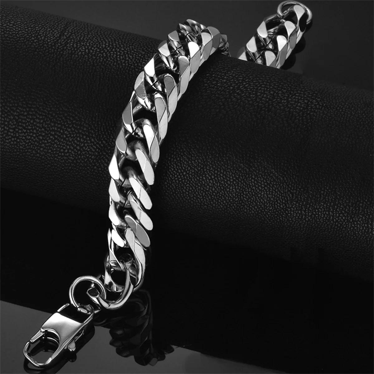 Braccialetto a catena a maglia cubana Punk 14mm maschio Color argento in acciaio inossidabile grandi catene a mano pesanti per regalo di gioielli