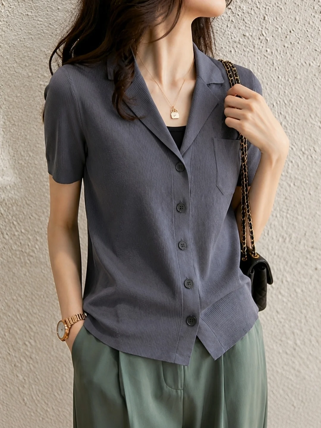 Comfortable Knitted Open Cardigan Short Sleeve Single Button Versatile Ageless Fashionable Top New Design Autumn 2026 Poetess