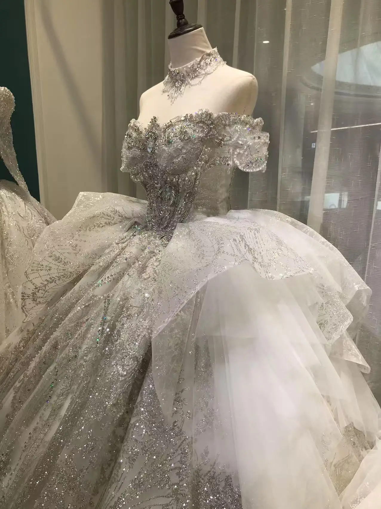 Kisswhite Green Collection Maßgeschneidertes Design 7-25 Tage Ship It Out Kristalle Perlen Brautkleid Prinzessin Hochzeitskleid
