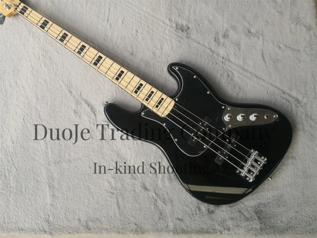 

Black electric bass 4-string JAz basswood body Maple fingerboard Black pickup guard Maple neck Chrome hardware support custom