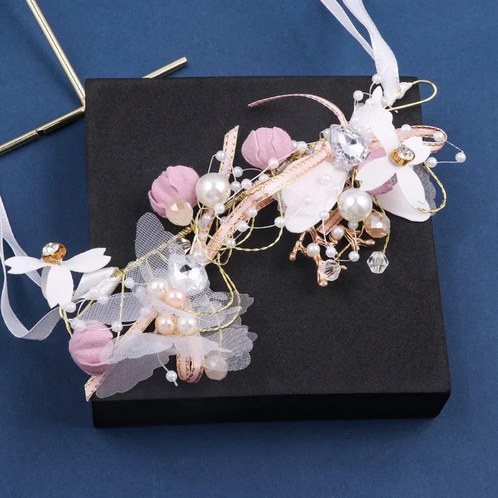 Wrist Corsage Flower Wristlet Corsage for Prom Wedding Bridesmaid Anniversary Party Homecoming Wedding Props Pearl and Crystal