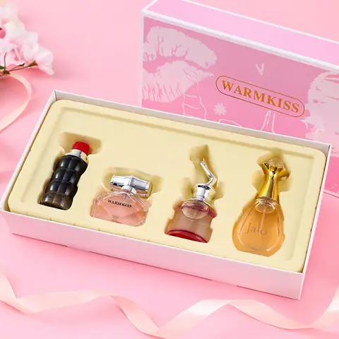 4PCS 오 드 퍼퓸 선물 상자 Feminino 스프레이 신선한 빛 향기 꽃 과일 Chypre 노트 오래 지속되는 여성 남성 향수 세트