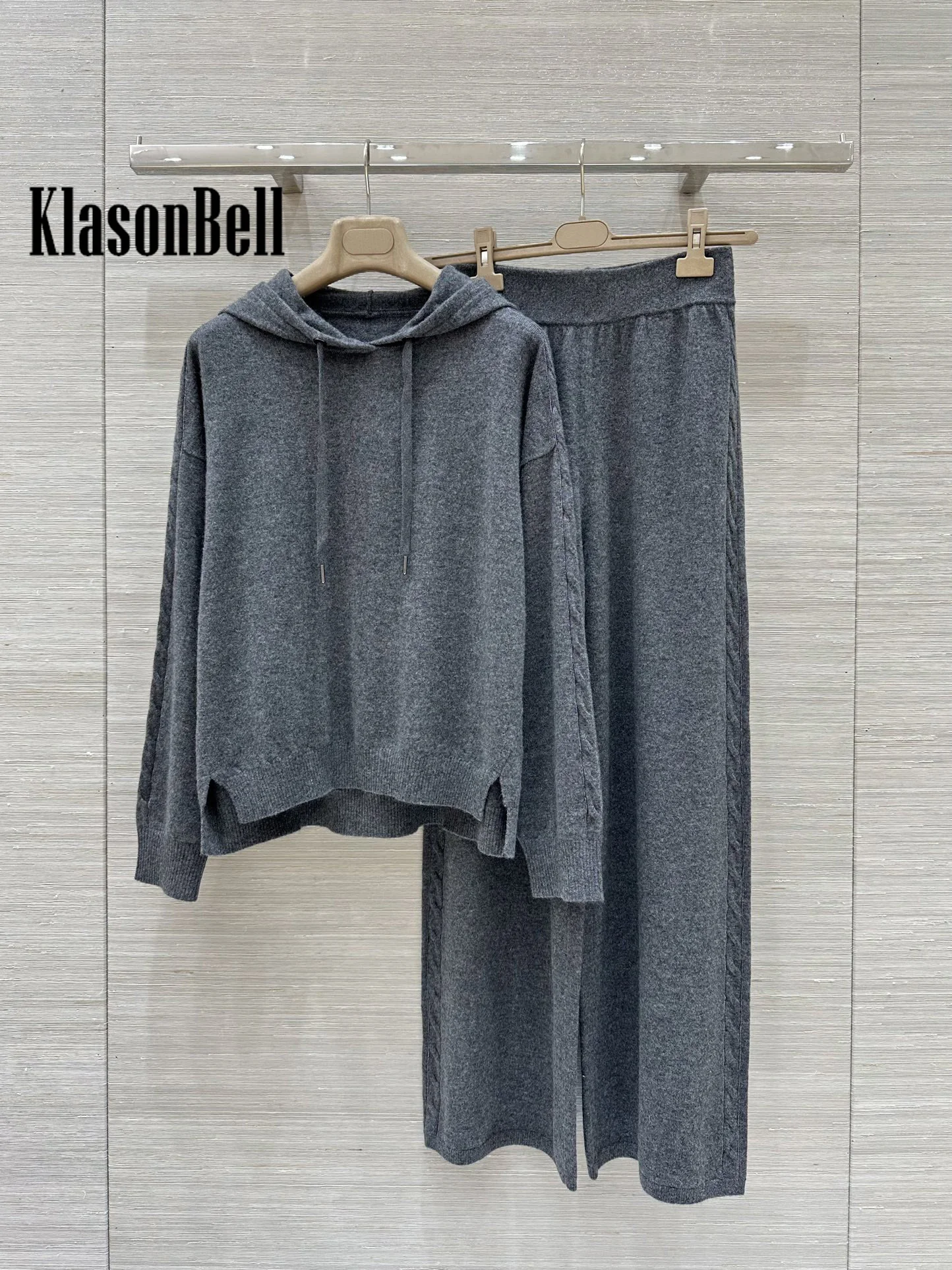 8.24 KlasonBell Women Autumn Winter New Temperament Cashmere Knit 2 Piece Set Bead Chain Hooded Knitwear + Twist Flower Pants