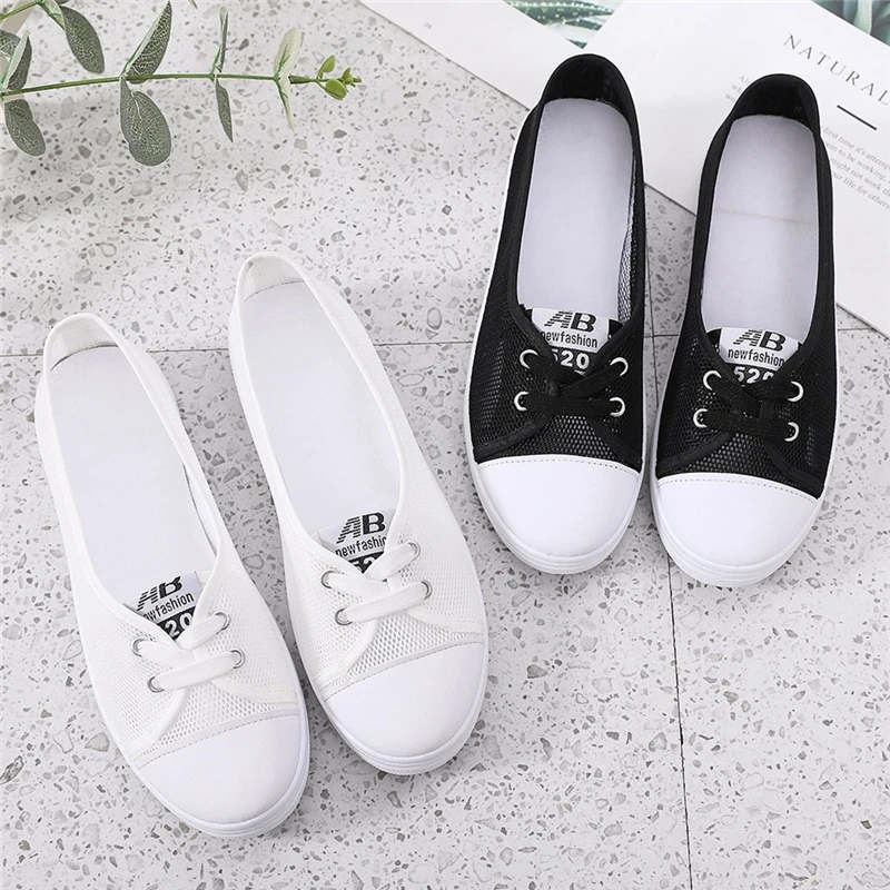 Small white shoes female students summer hollow out net surface mesh han edition joker flat canvas shoes lighter leather shoes