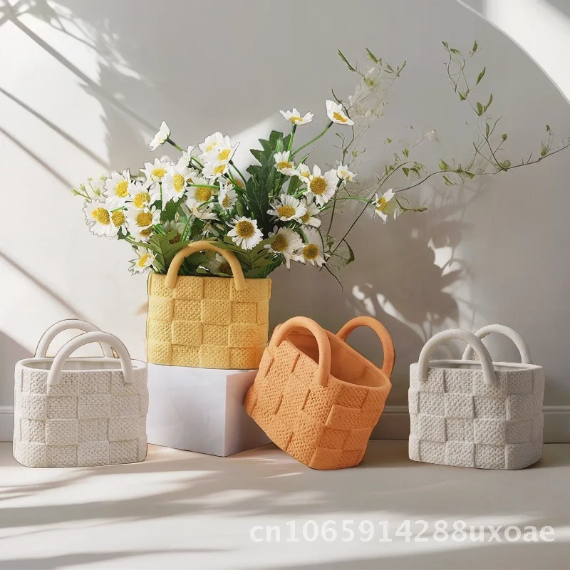 Morandi Style Ceramic Handbag Vase Creative Hydroponic Simple Flower Girl Fresh Decorative Ornaments Set