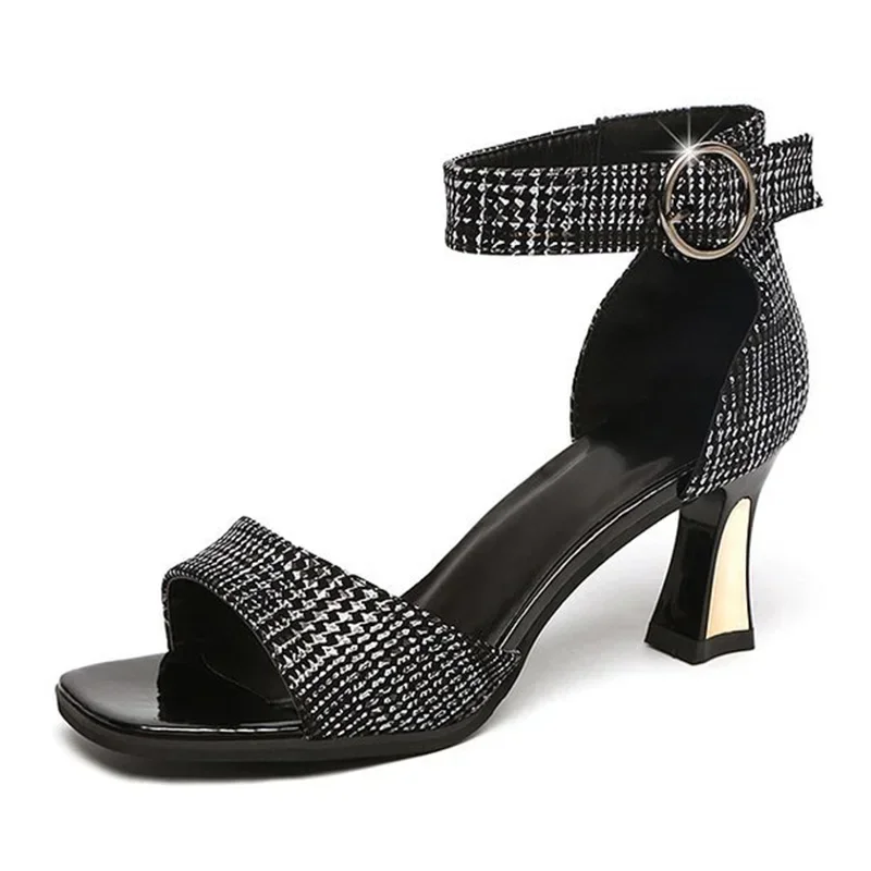 Summer Sandals Luxury Casual Women Shoes Fashionable Comfortable Outdoor Slope Heel Women Shoes Outdoor High Quality High Heels
