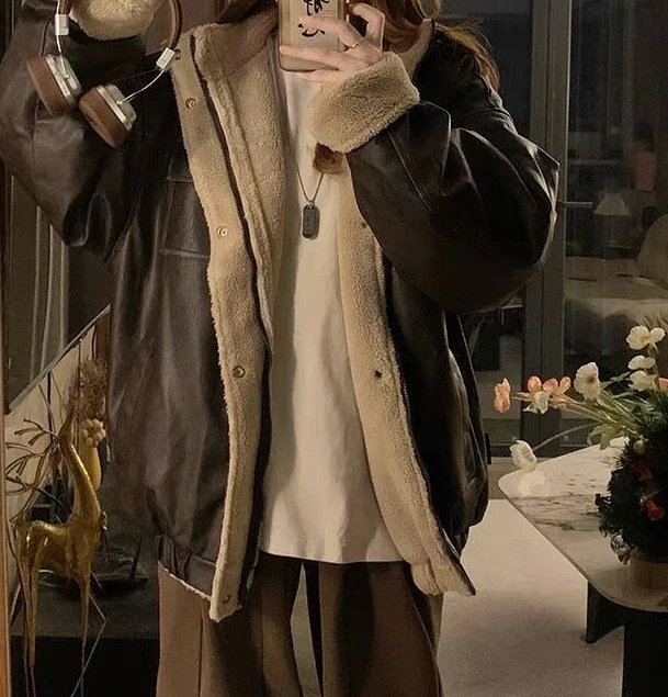 Retro Coffee Colored Fur One-piece Cotton Jacket for Women in Winter  Loose Jacket with Thick Plush Workwear Cotton Clothing