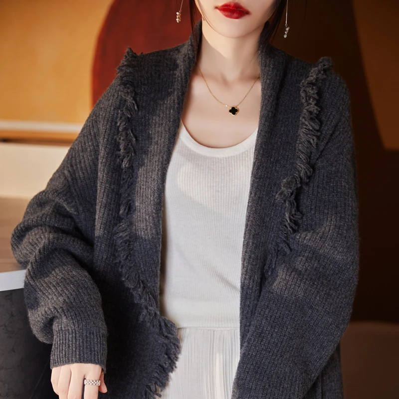 Autumn and Winter New Pure Wool Tassel Knitted Cardigan Women\'s Loose Casual Cashmere Bottom Coat Shawl Top